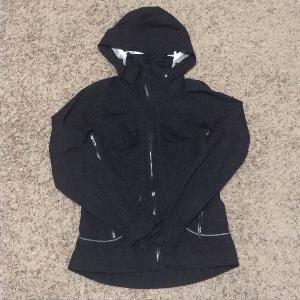 LOWEST Lululemon Jacket